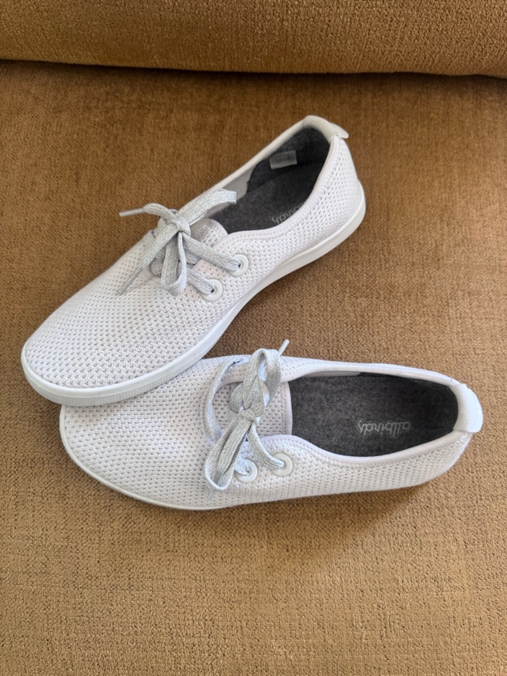 Allbirds Tree Runners White Sneakers Women’s Size 8 Lightweight